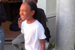 太温馨了！老詹头一家模仿老詹笑不活了😂